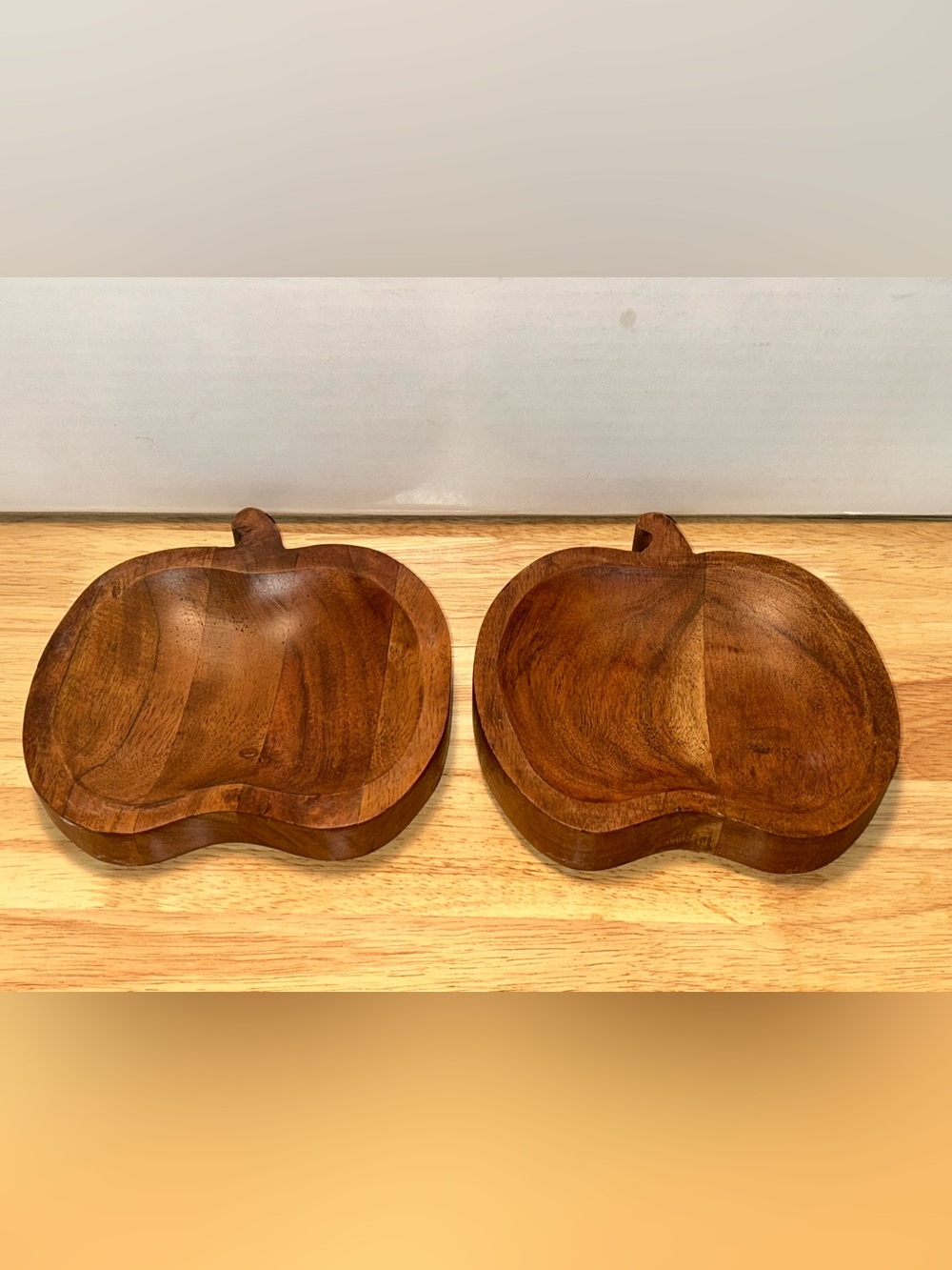Wooden Apple-Shaped Serving Bowls - Brown set of 2